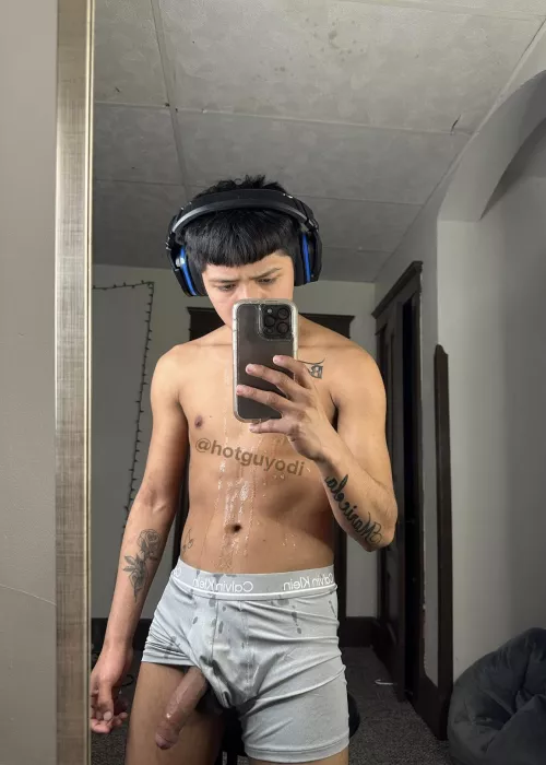 Anyone tryna help me clean this? (19) 😈