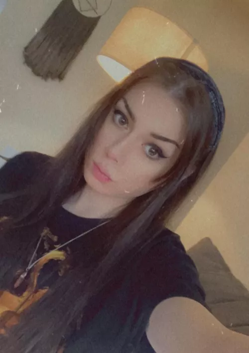 do u think I’m a pretty sissy 🥺