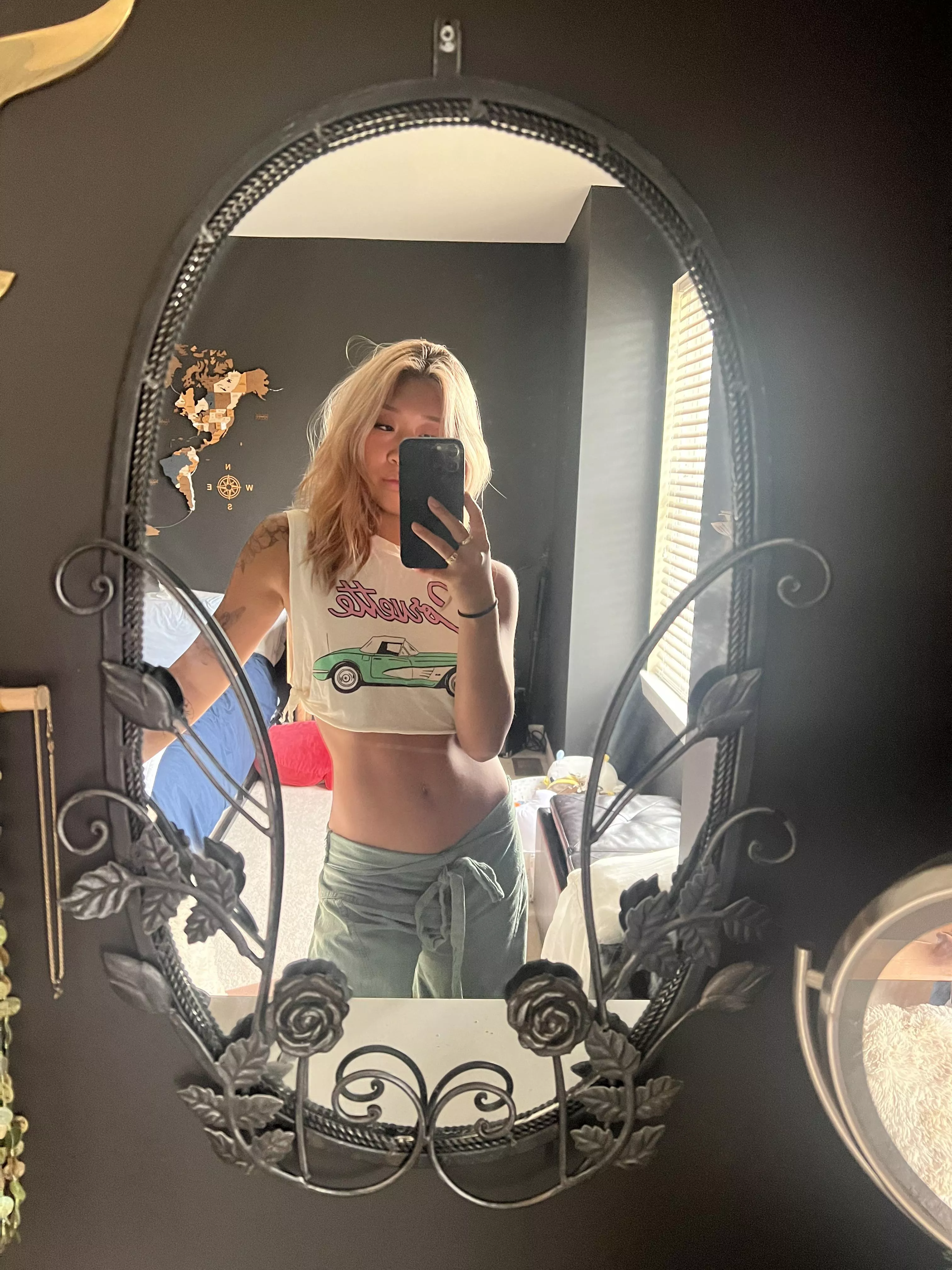 do you like a small belly button?