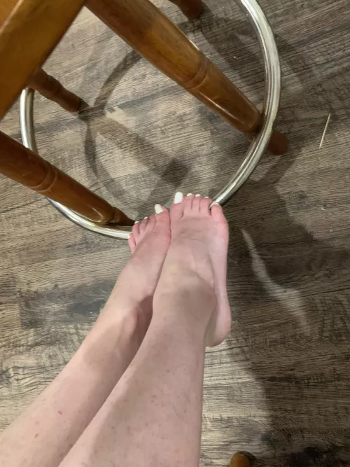 Heard we like white toes!!