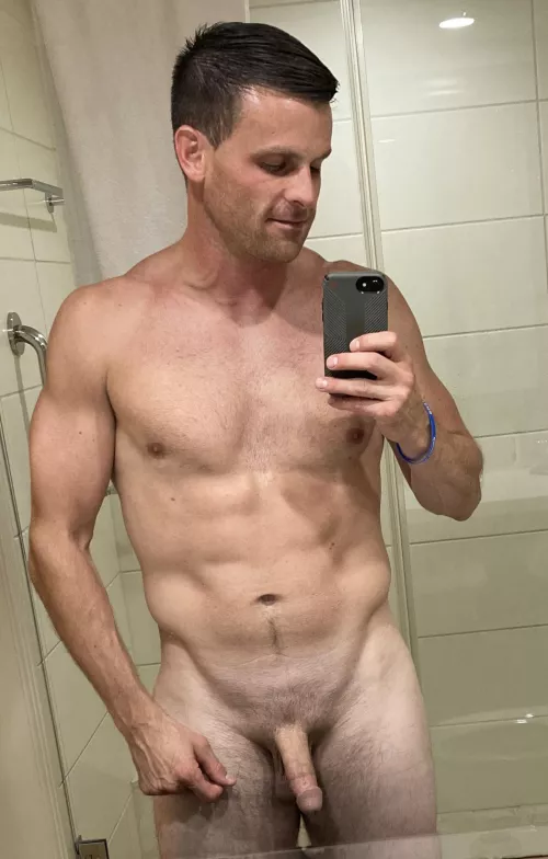 Hotels make me horny