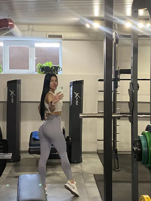 I will grow my hair much longer, what do you think?😘