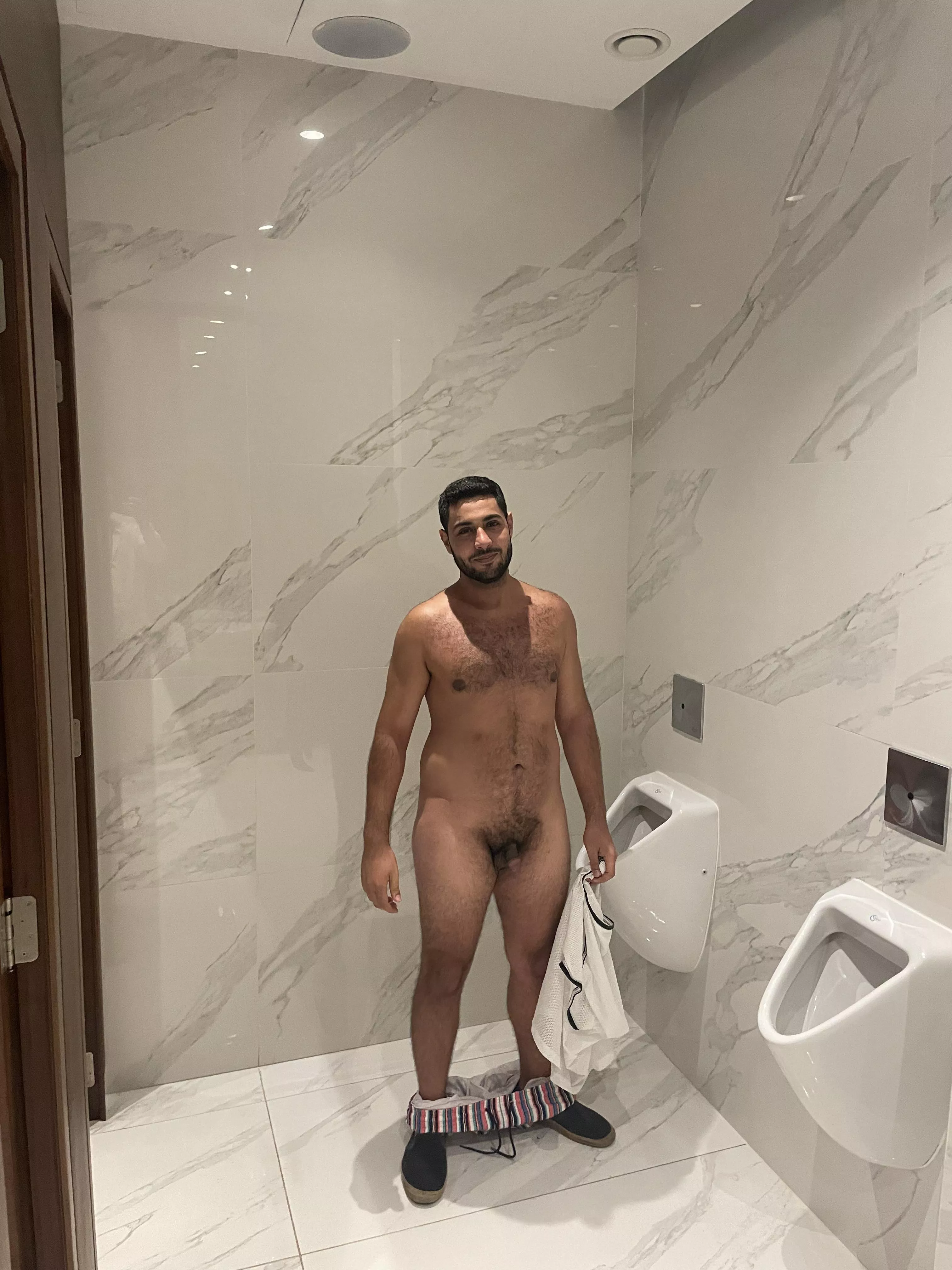 It’s good to remind ourselves that we don’t all have to have huge dicks to be hot.