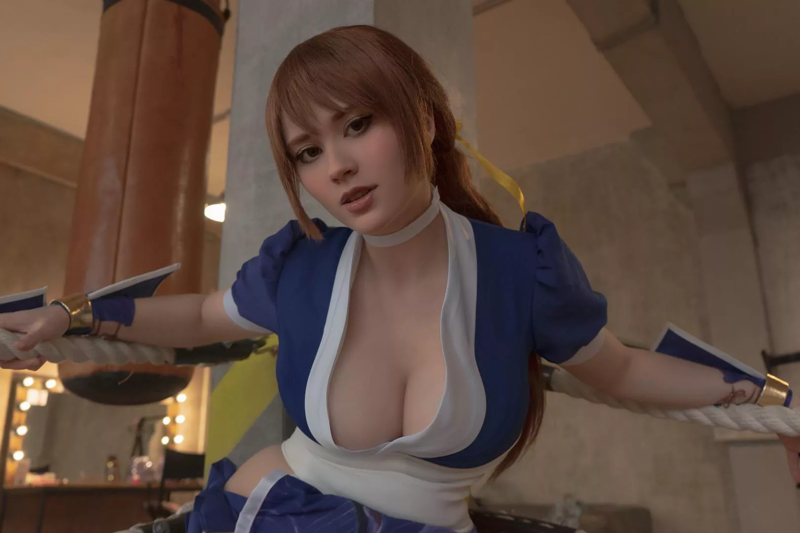 Kasumi dead or alive cosplay by pakupakuron