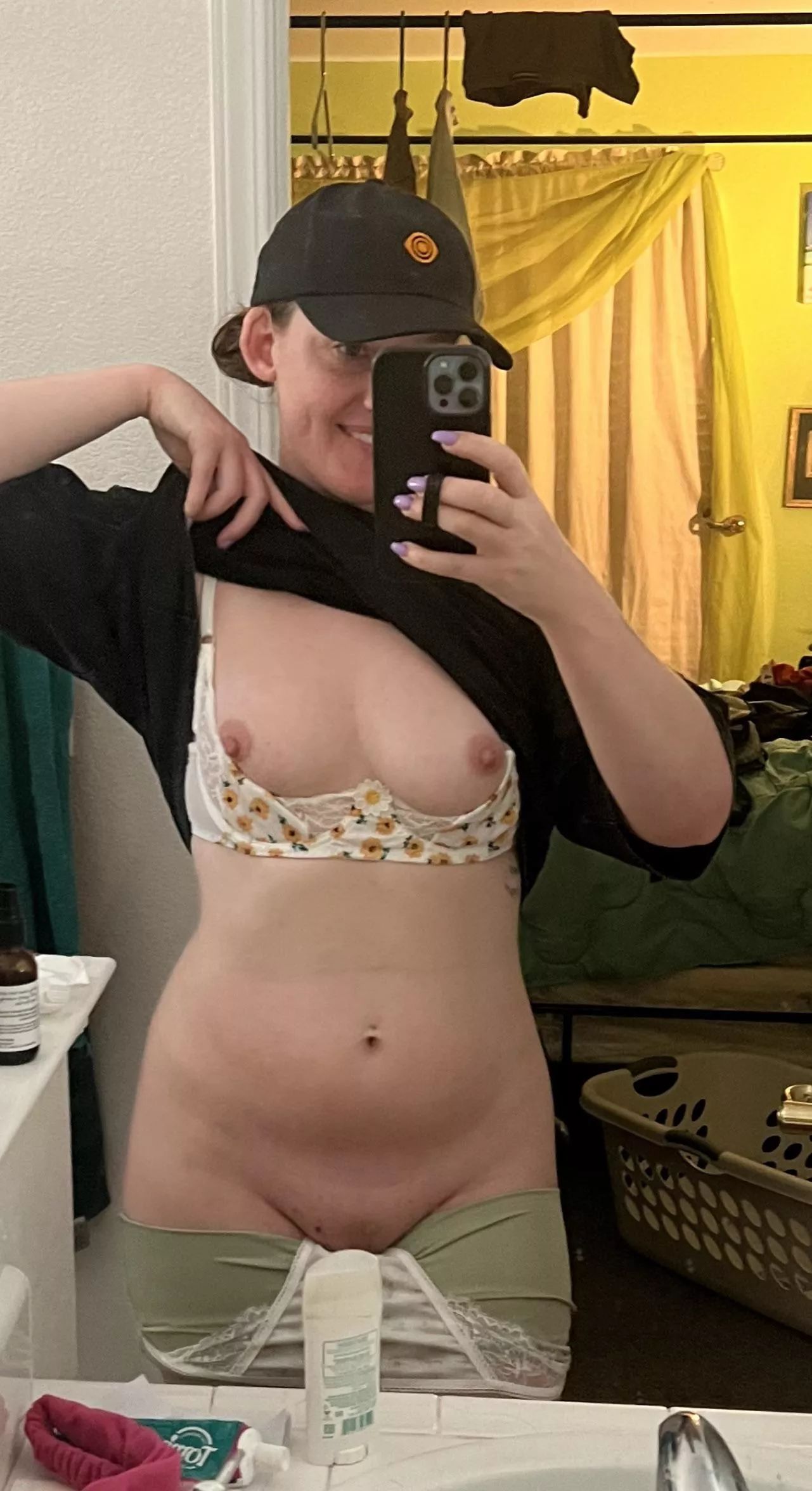 Mommy next door lifting her shirt