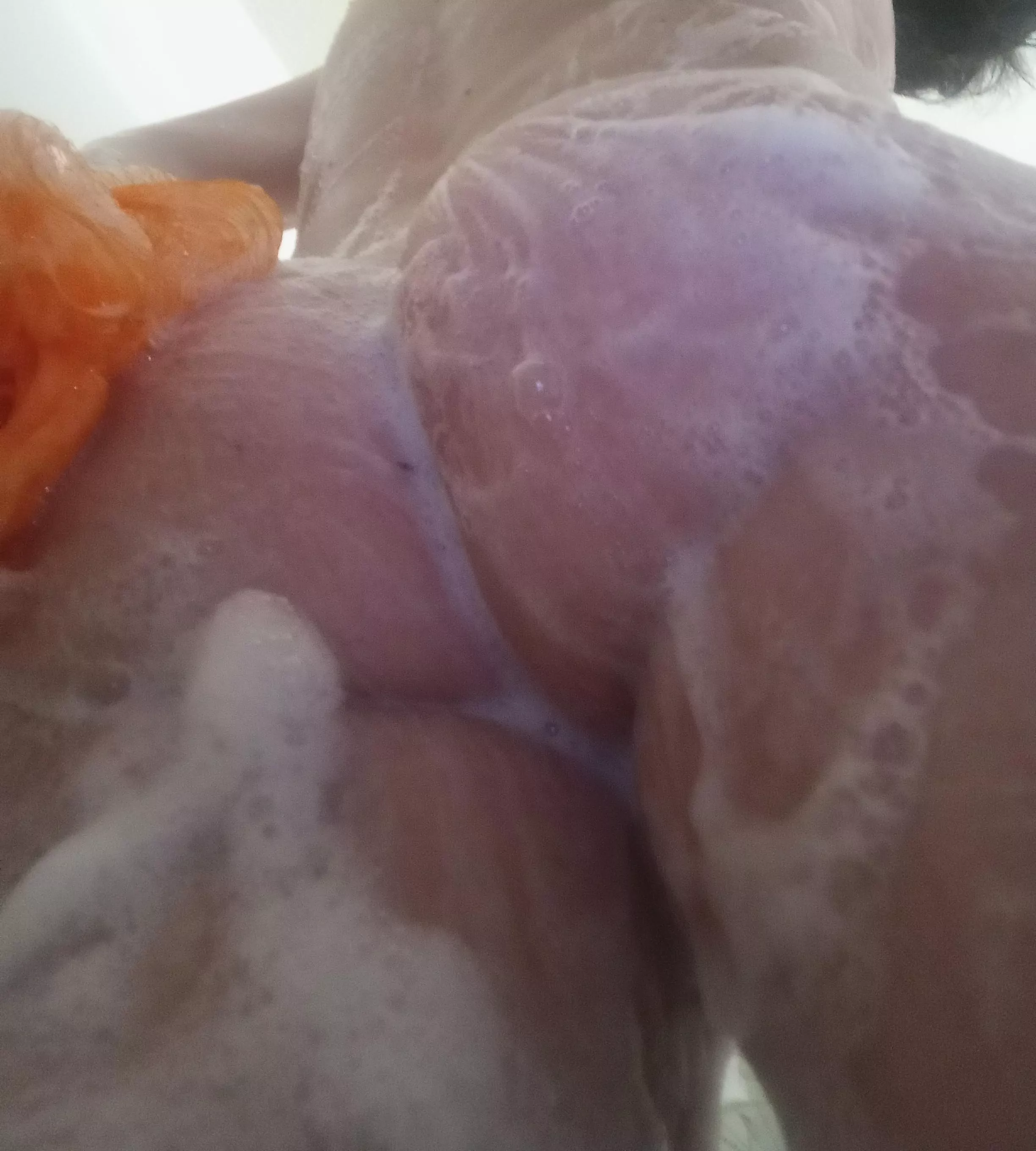 Who would wanna slide in these cheeks? 😏