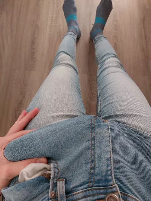 yummy, nice feeling. want to feel it?