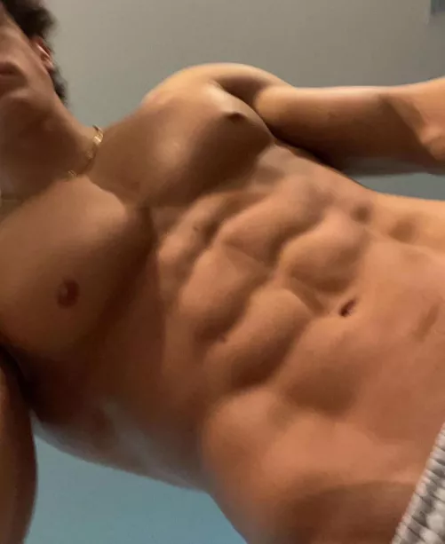 22 fit creating a group for fit bros only. send snap to: jack0t2023