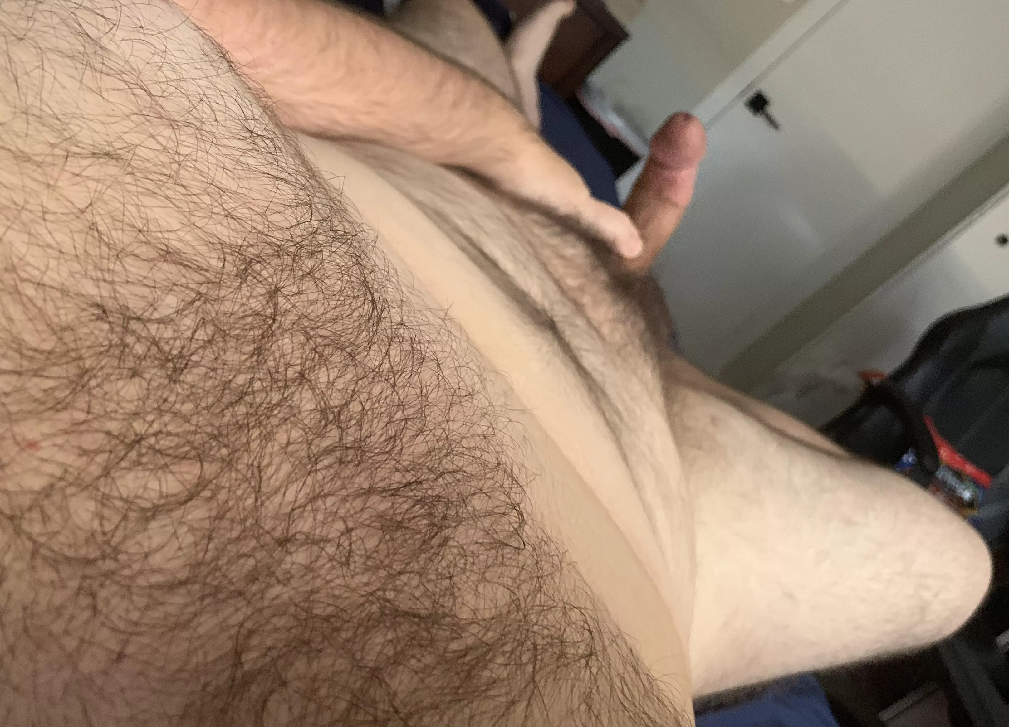 22 hairy cub looking to cum soon with otter, muscle or avg guy. Pm for snap