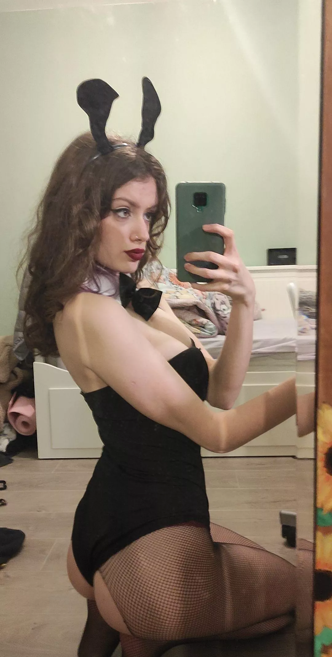 24F Newly Bi, please help ☺️