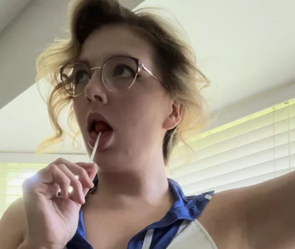 27F-OC- Idk about being thirsty this Thursday… but I’m enjoying sucking this lollipop