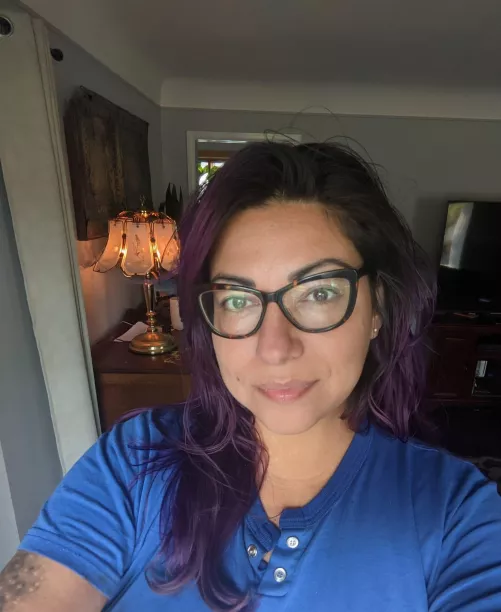 43 year old wife checking in