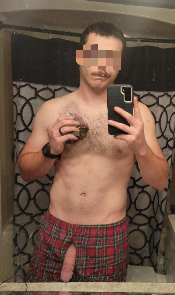 Dirty mirror, clean whiskey, thick dick [30]