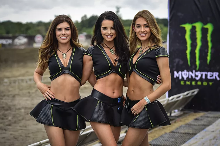 FMK Which grid girl are you choosing?
