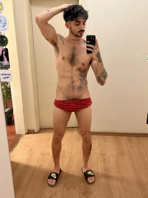 horny and ready 😼 what u doing to me?