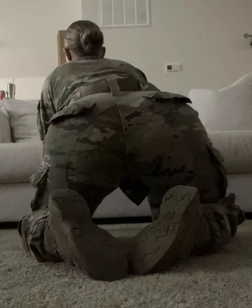 How many dicks go to attention for my girls ass