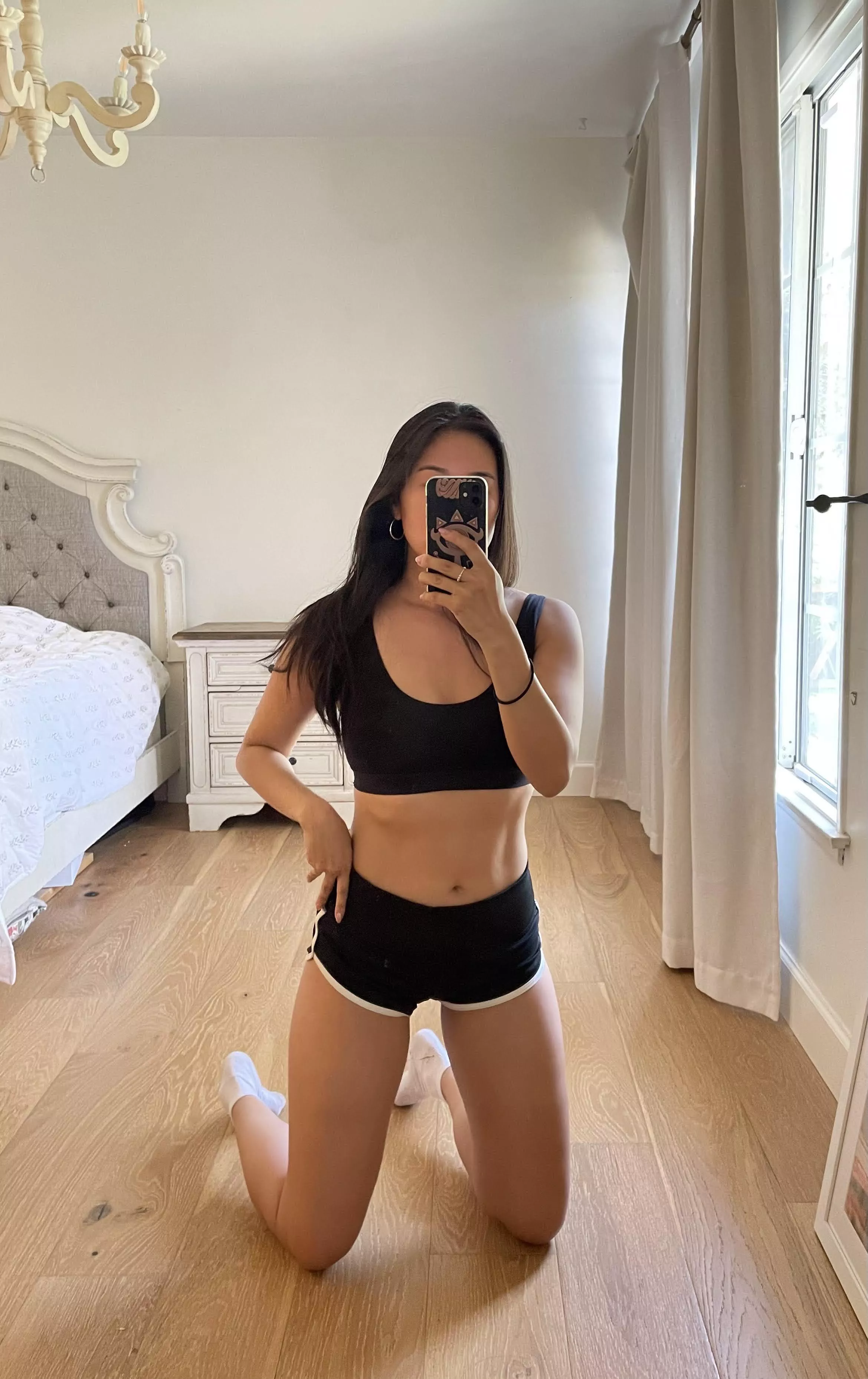 I put on some clothes. This lighting is very nice. Another haiku.