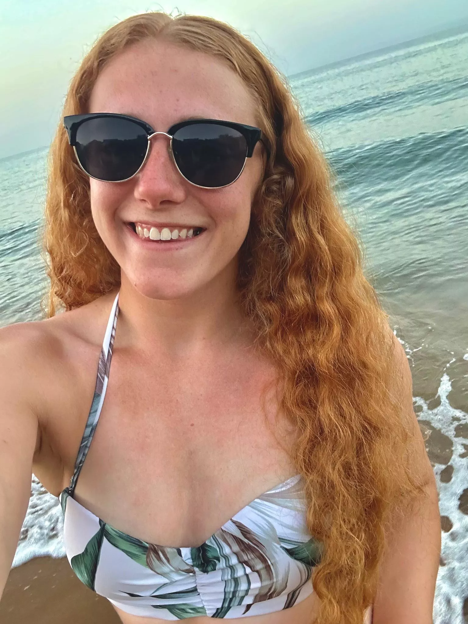 just wanna drop by and say hi 🥰