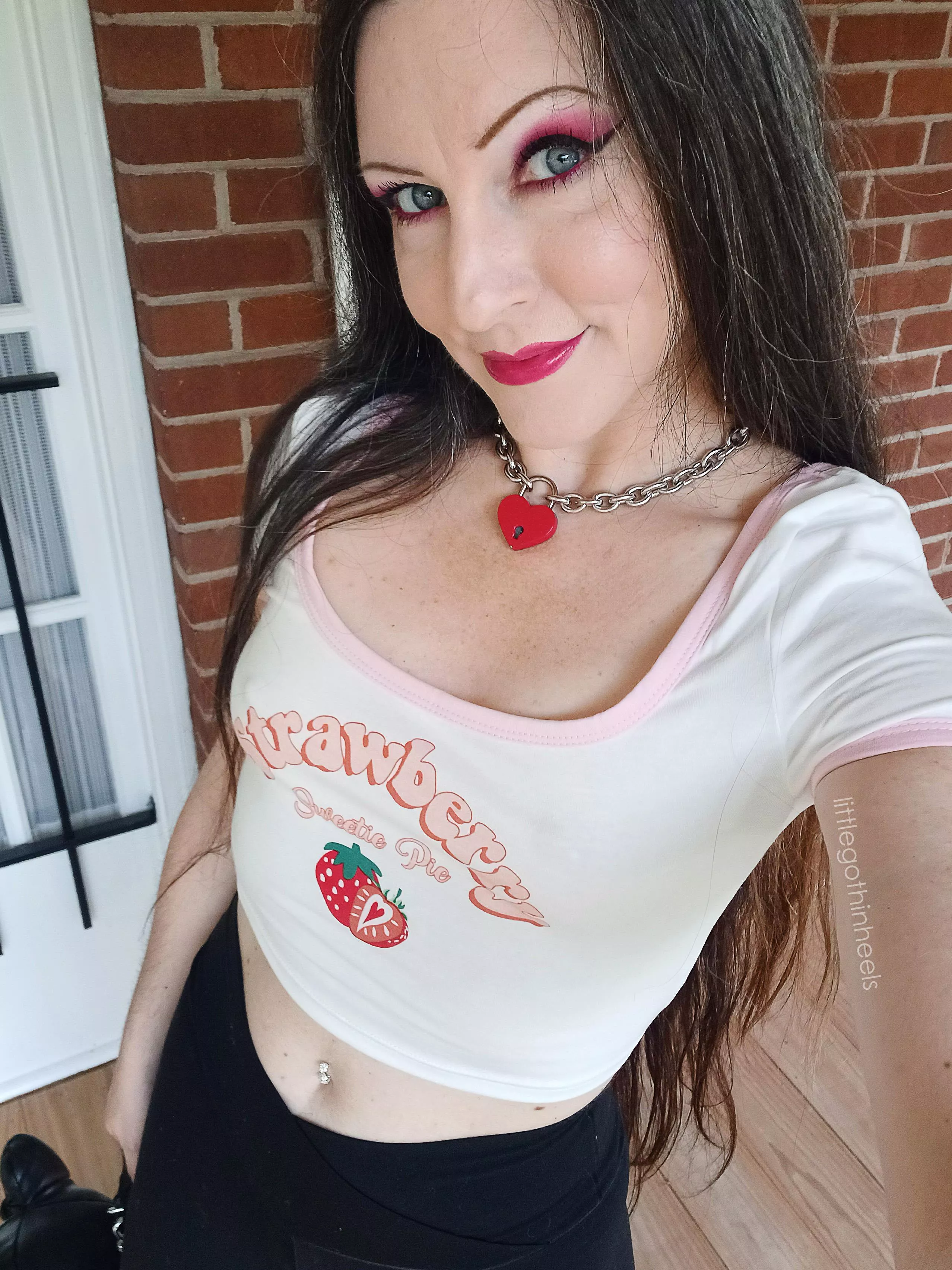 meh who needs a bra anyway (42f)