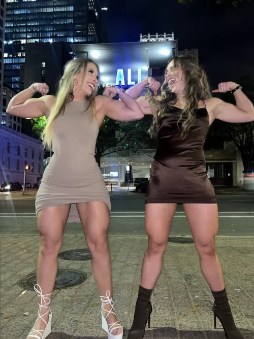 Muscle mommies