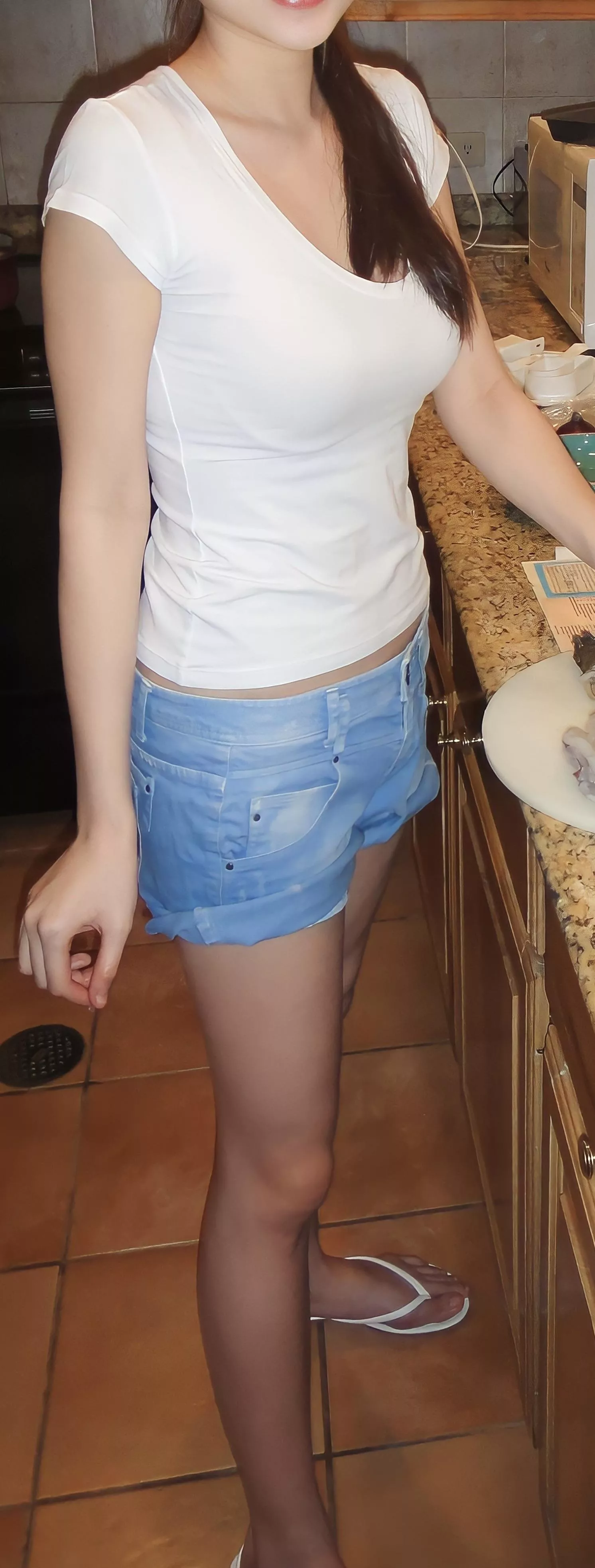 Notice anything in this picture? 🫣