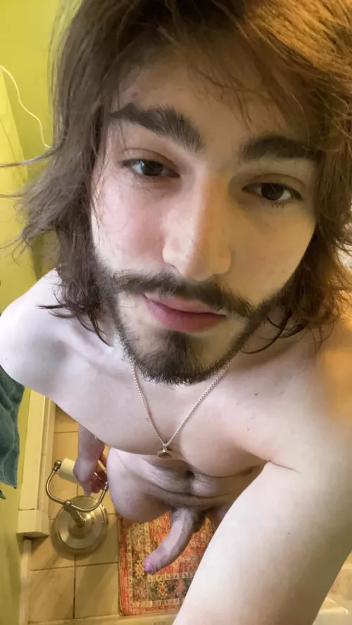 ready to please you😘