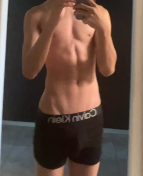 Super bored rn dms open