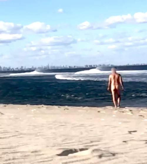 The Manhattan skyline from Gunnison Beach