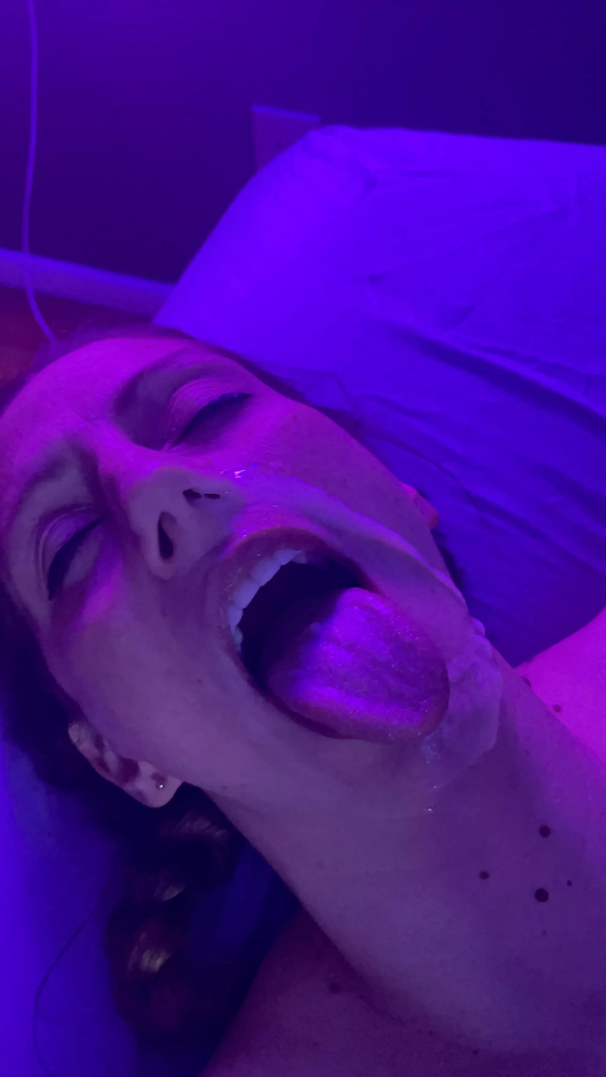 This is not my husbands cumshot teeeheee