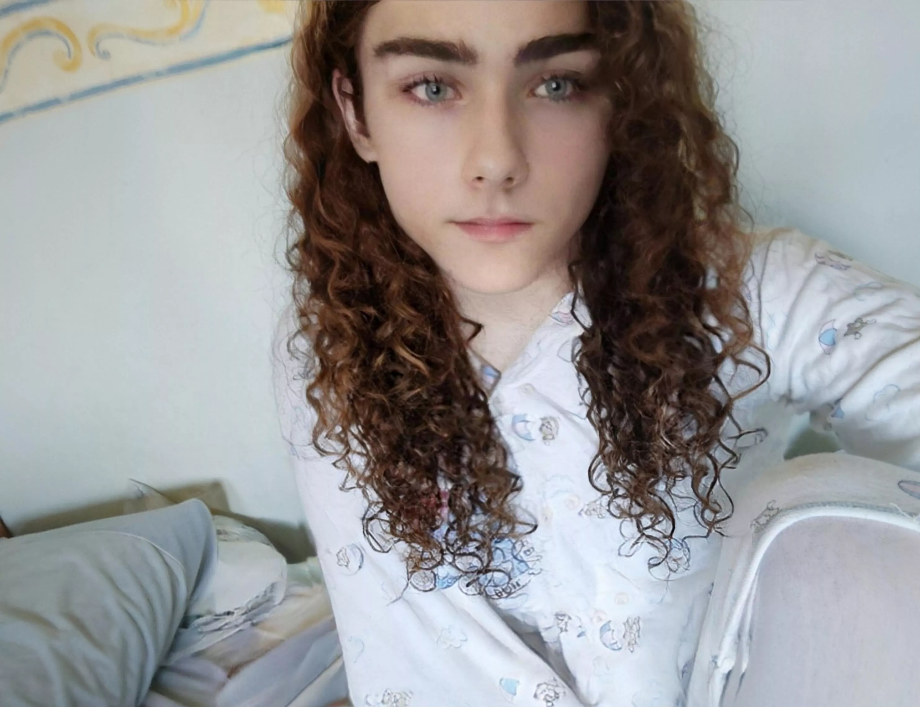 Up for snuggles? 🫣