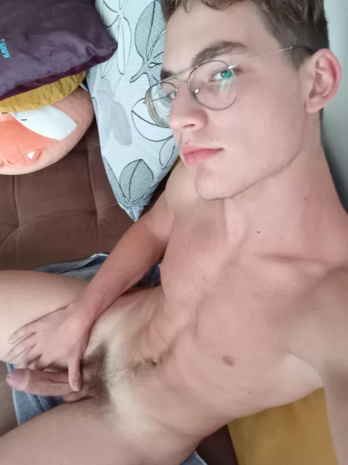 18 help me cum. Verse. Sc: y0ur_k1ngj