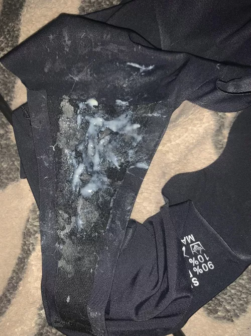 5 day wear looking for a new home