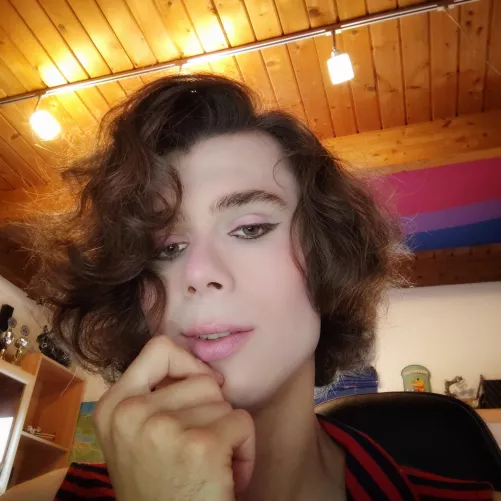 Dunno if I'm just a femboy or trans😭