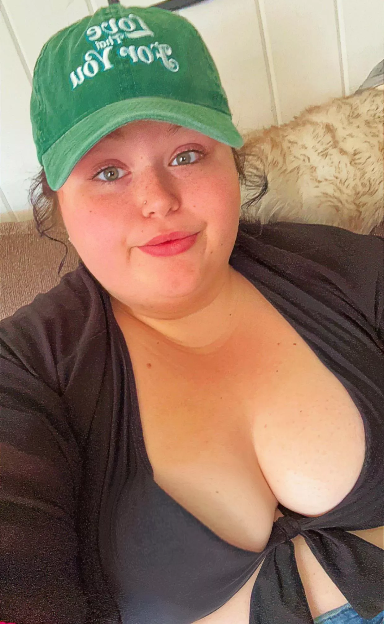 Happy Saturday! It’s a beach day for me! What’s your plans?