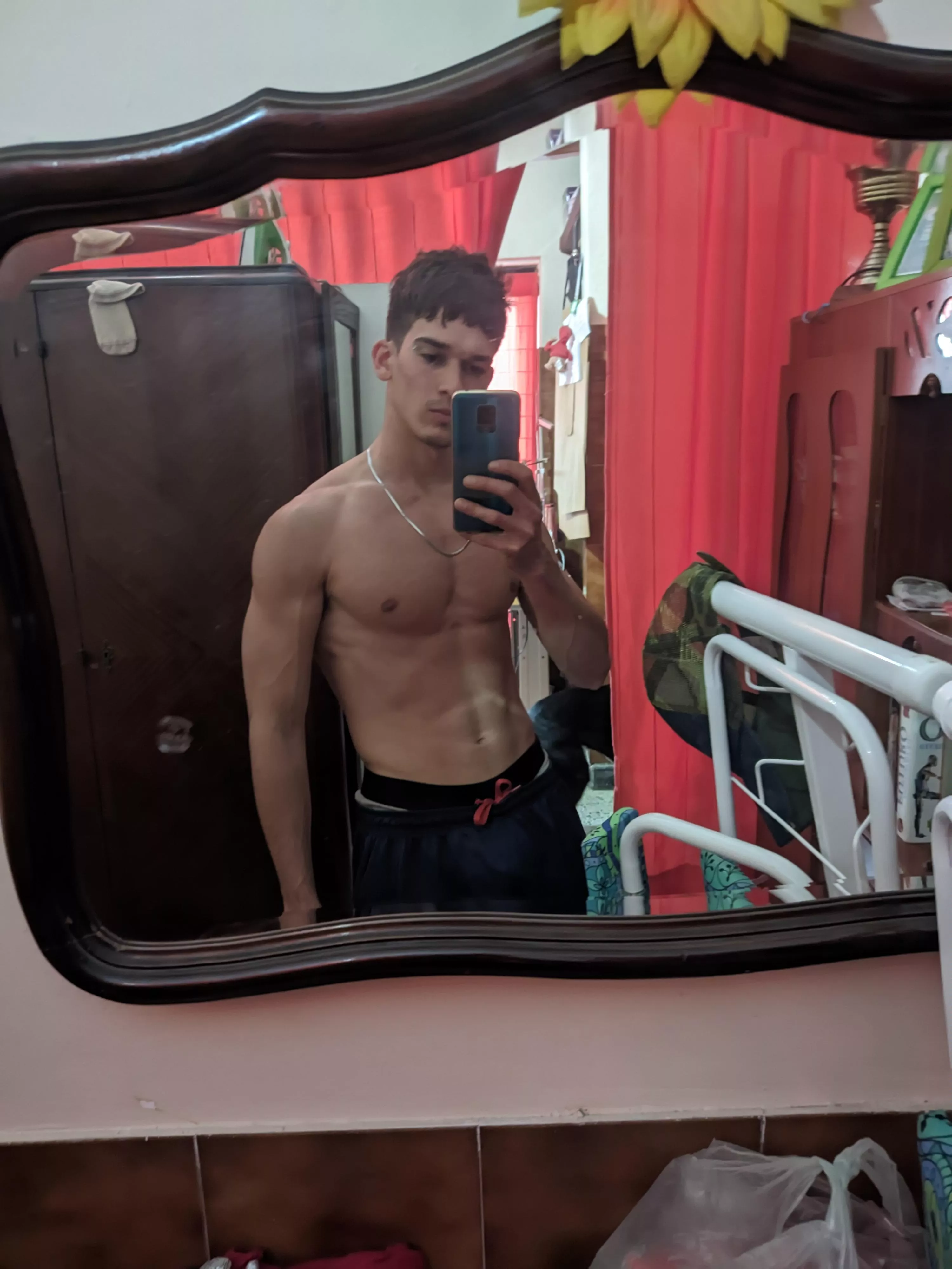 I'm strong. do you want to see much more? md bb😘😋🔥