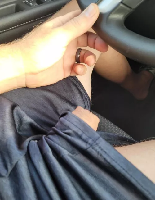 My foreskin looks weird in this pic