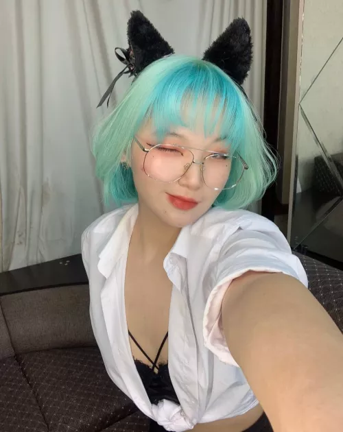 New day, new hair color