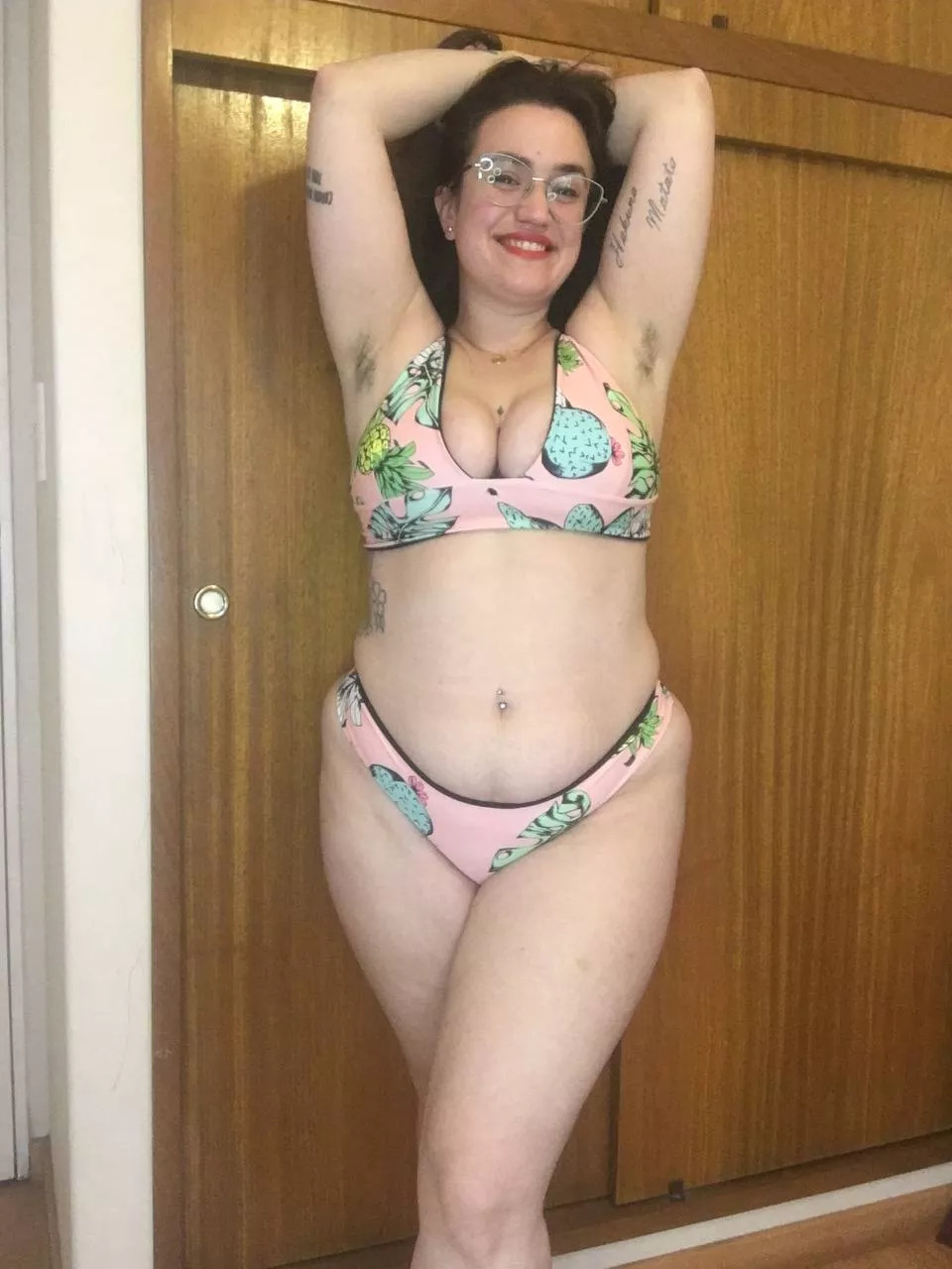 parading like a queen