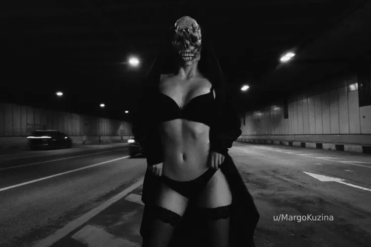 Photoshooting in a road tunnel