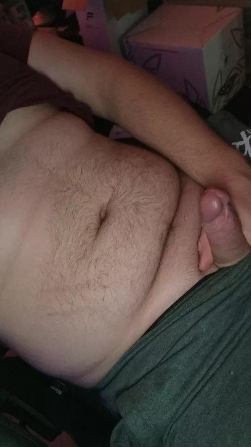 Some fun on my chair 🤤