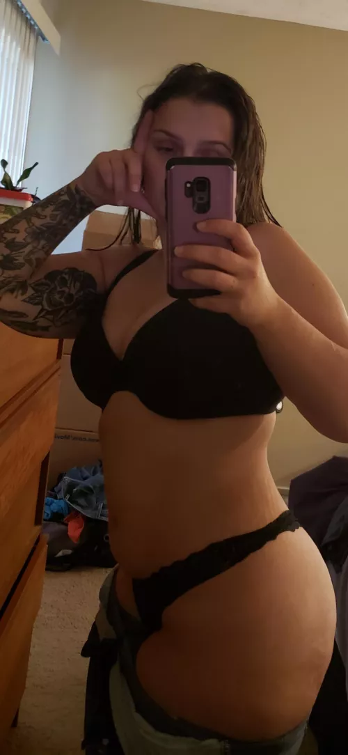 Who wants to see more? (F)