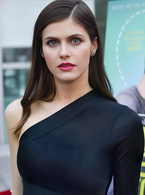 Alexandra Daddario