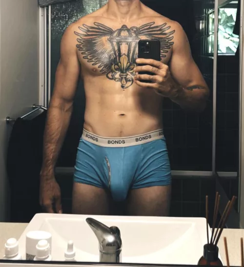 Bonds hold me more comfortably than any other I’ve tried