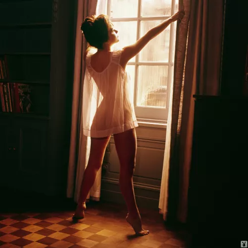 Delores Wells, P'boy POTM June 1960