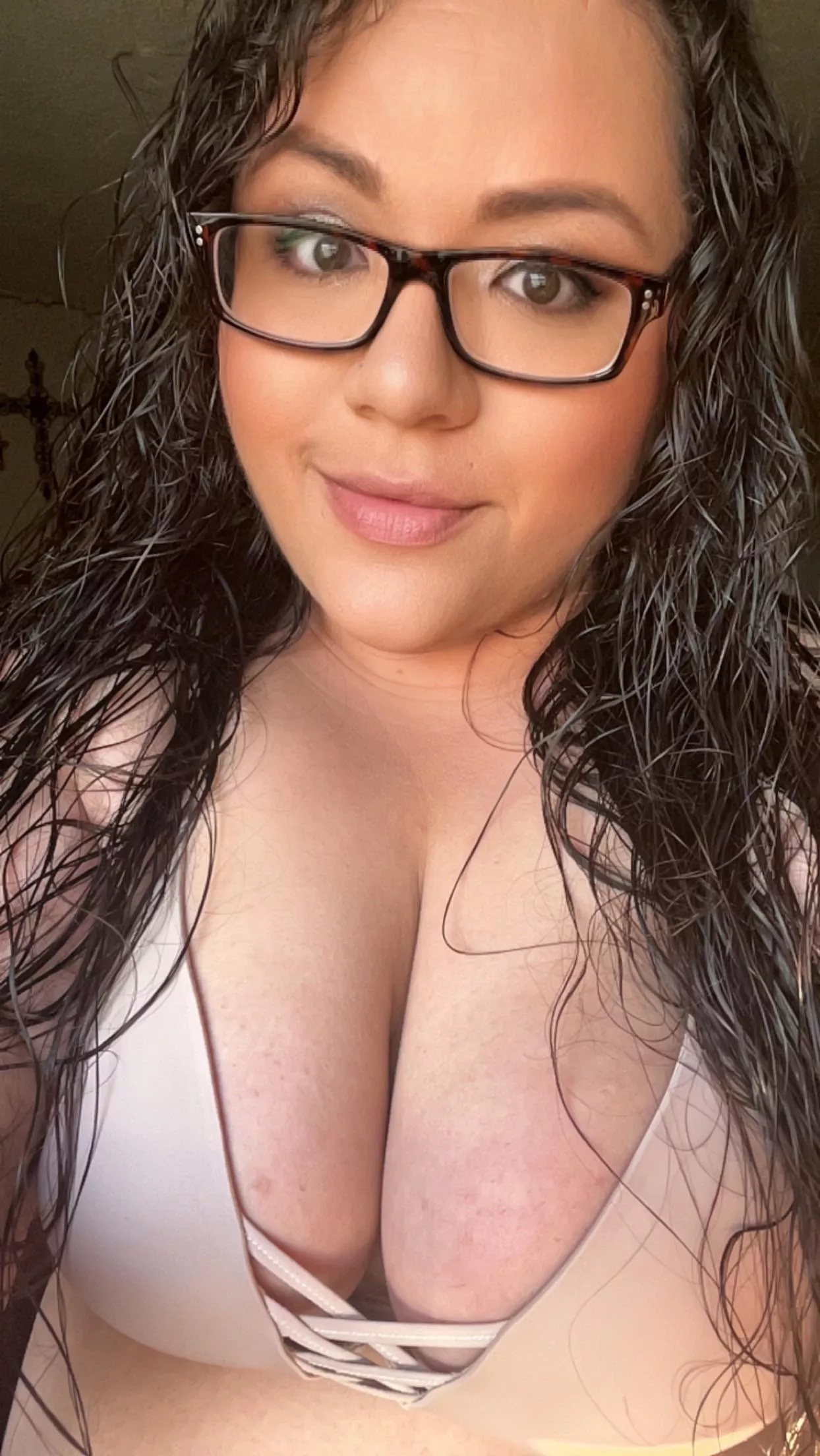 Good morning! I’m new here 😘