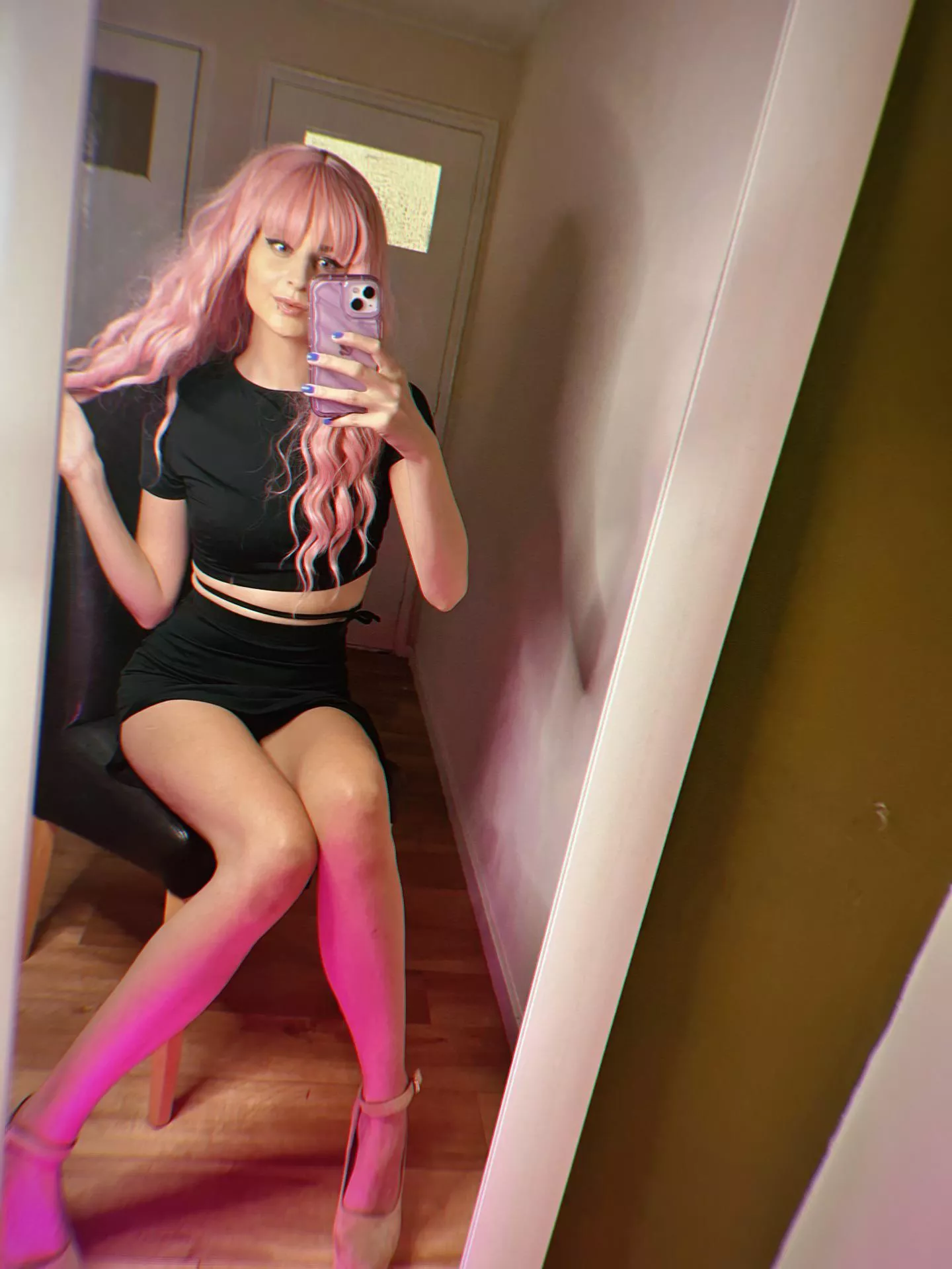 Happy Sunday everyone!