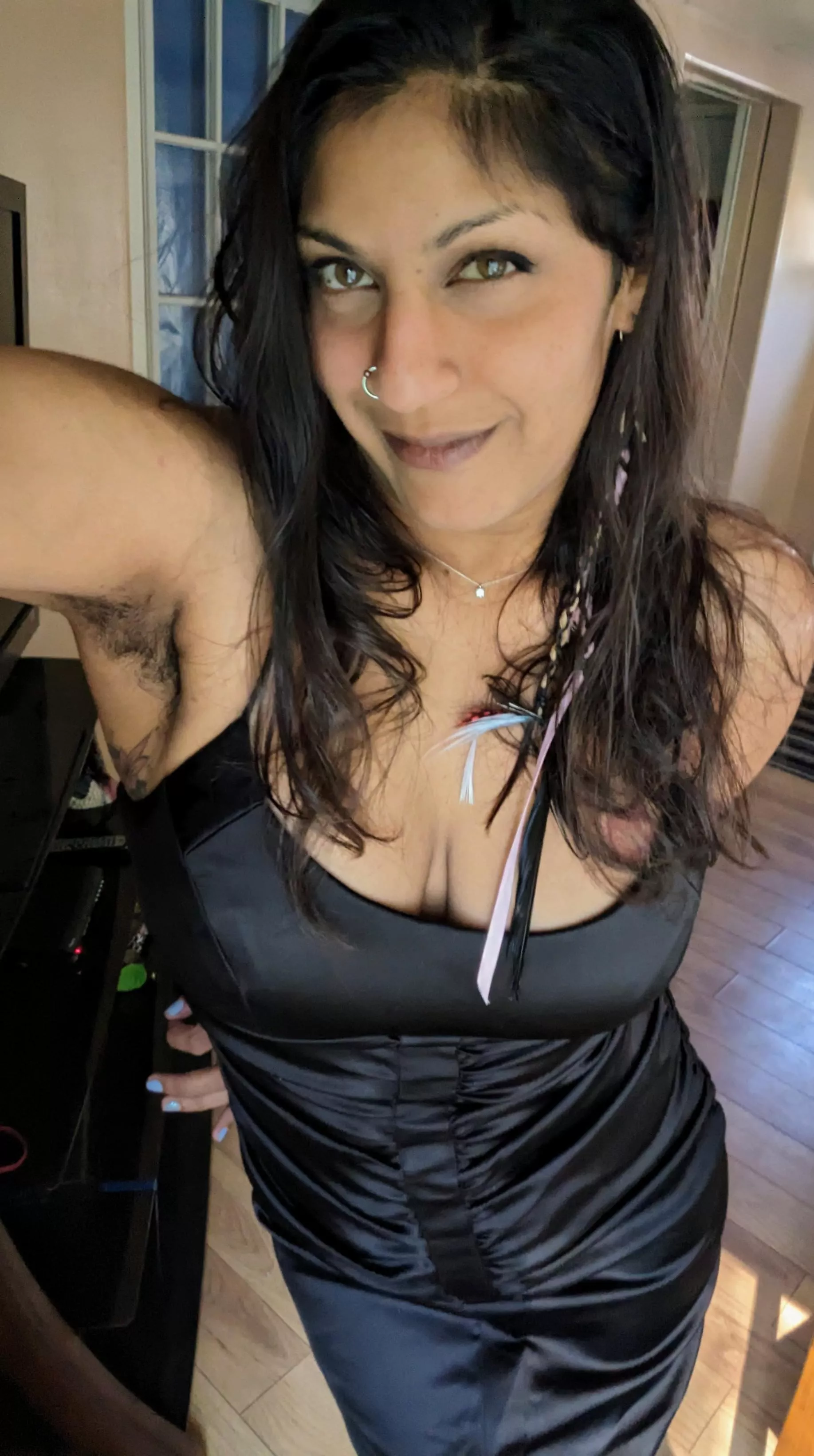 Hippies party too🎉