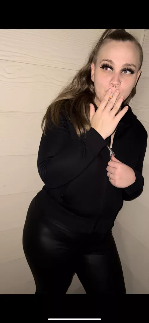 I love smoking in my leather leggings.