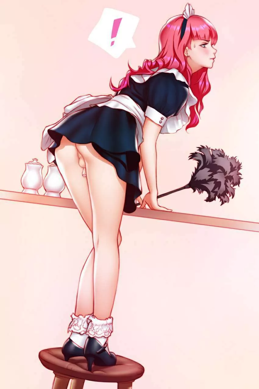 I wanna have a femboy maid like this in my house...