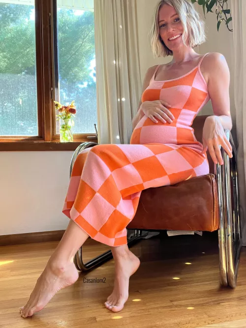 I’m that milf with the cute feet you love so much ☺️